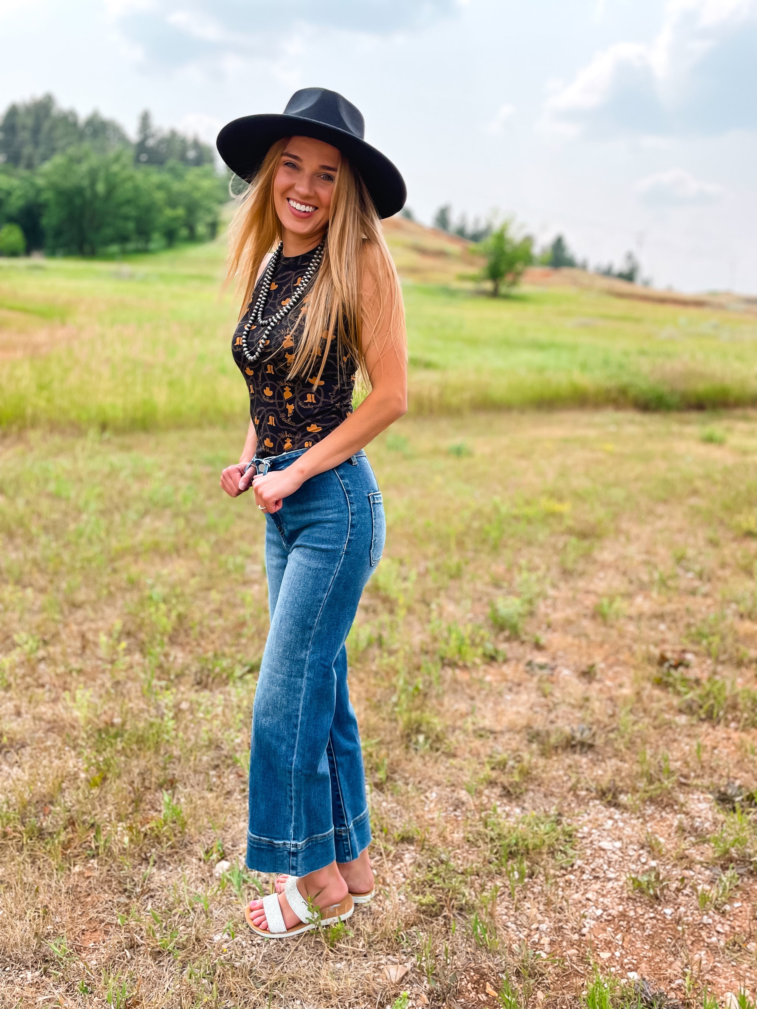 WL 5 High Rise Wide Jeans